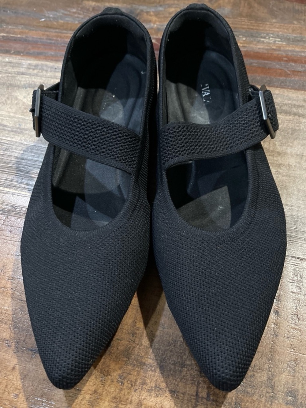 Pointed Toe Black Mary Jane Flats with Buckle Strap